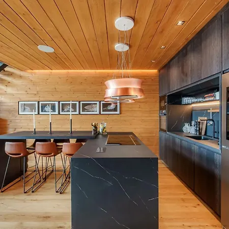 Luxury Mountain In *