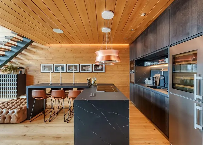 Luxury Mountain In *